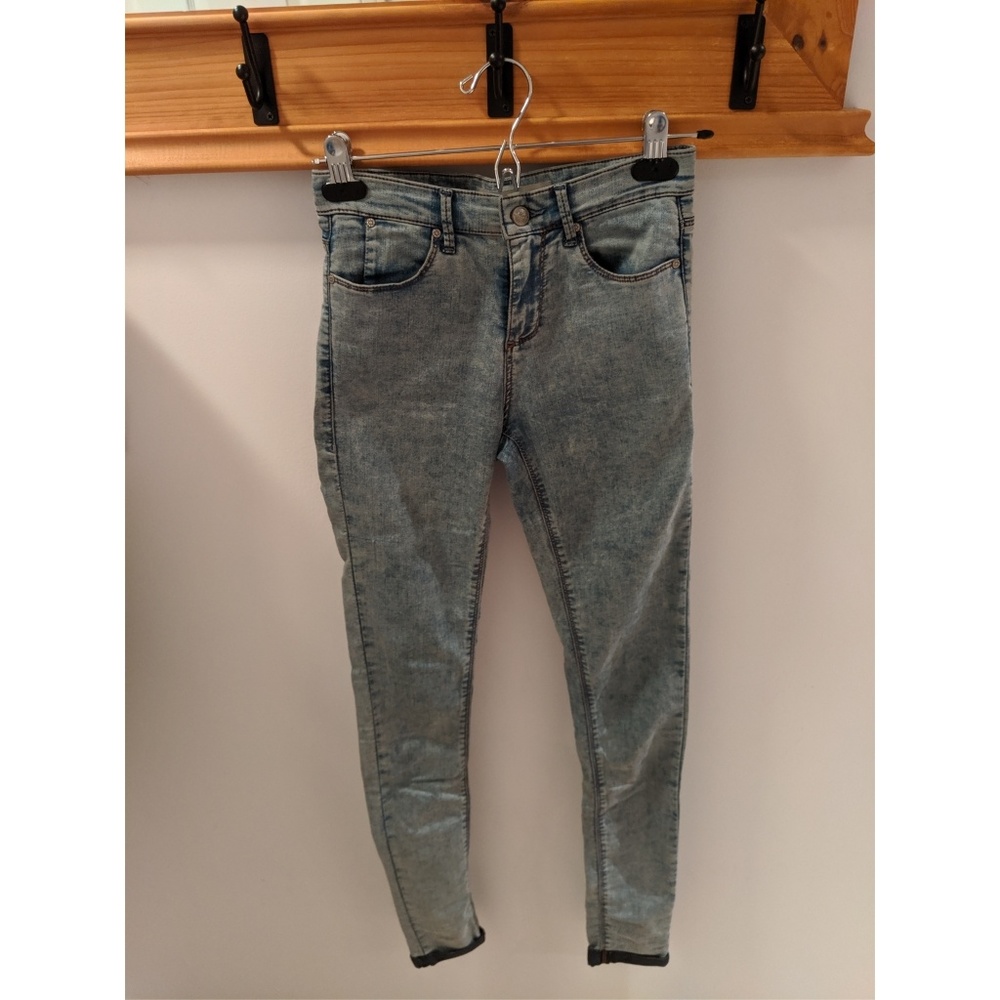 Topshop high waisted Leigh skinny jeans, size 26
